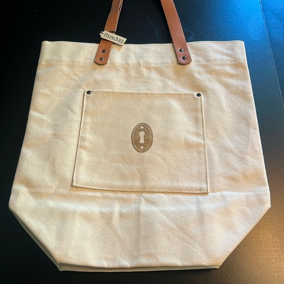 tote w/leather straps-gold keys & skeleton keyhole in gold on natural canvas-NWT - Picture 12 of 13